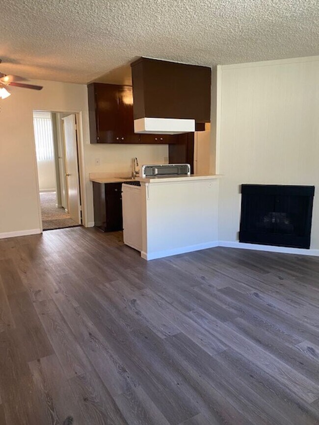 Foto del edificio - Beautiful One Bedroom