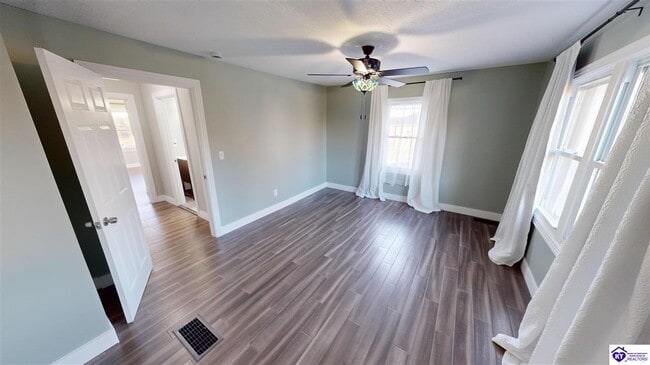 Building Photo - 818 Otter Creek Rd