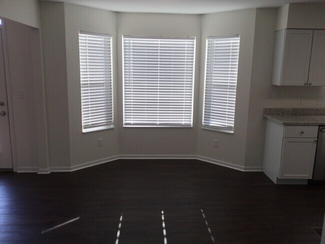 Foto del edificio - 2831 Coachlight Ln