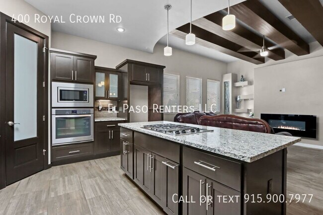Building Photo - 400 Royal Crown Rd