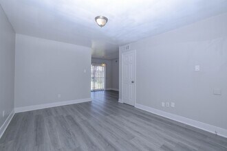 Building Photo - 9834 Denning Dr