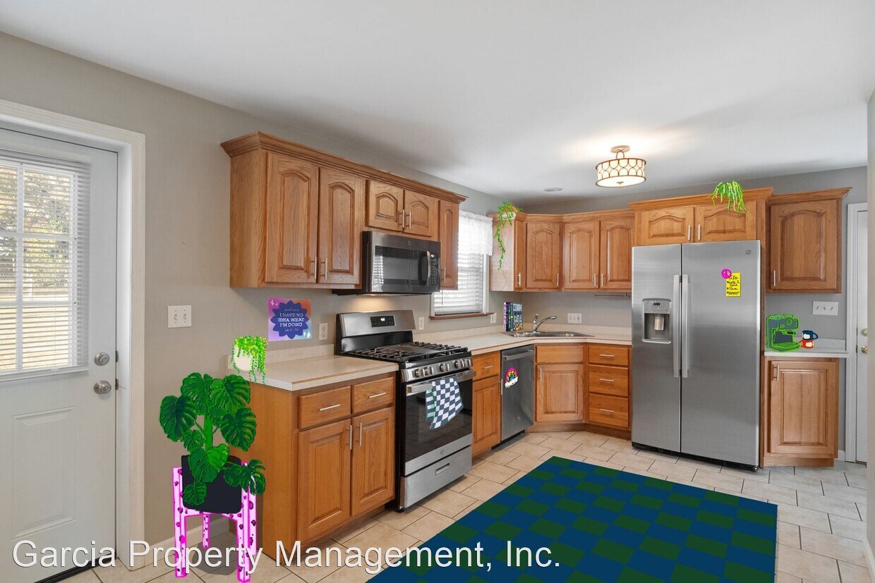Primary Photo - 2 br, 2 bath House - 7405 Leona St.