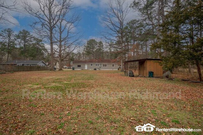 Foto del edificio - 8705 Sedgemoor Dr