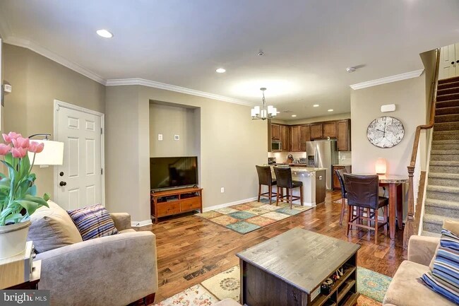 Foto del edificio - 25574 Tolar Sq