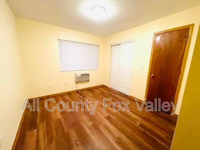 Foto del edificio - 2909 Willow Ln