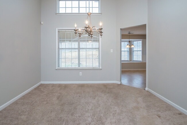Building Photo - 1120 Green Fern Cove