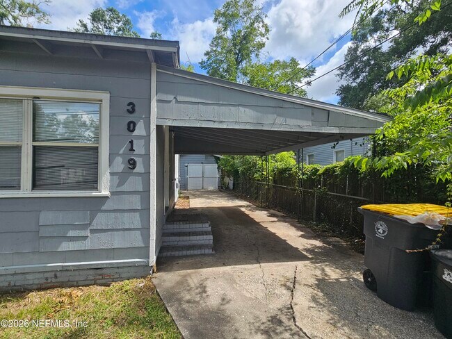 Building Photo - 3019 Imperial St