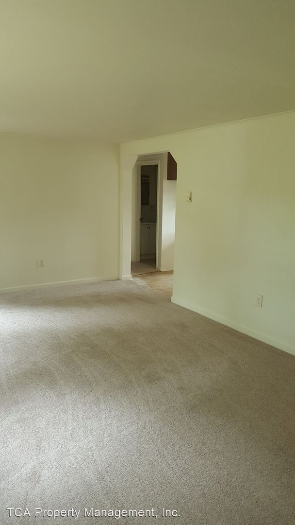 Foto del edificio - 3 br, 1 bath House - 220 Bush Chapel Road