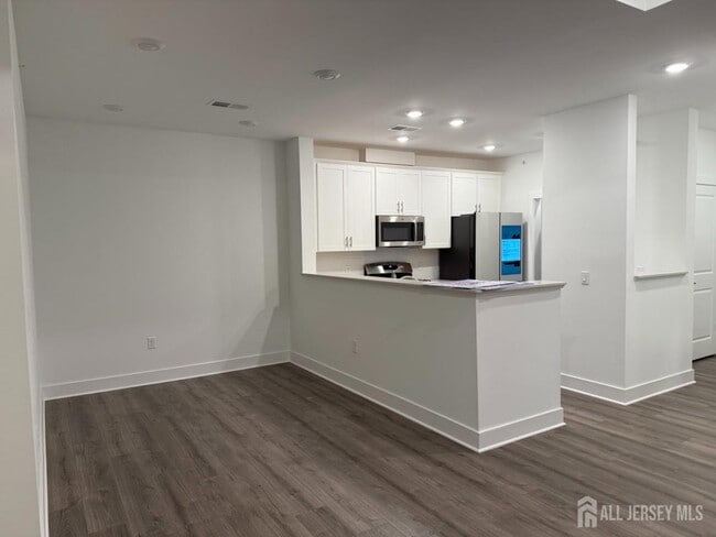 Building Photo - 1138 Vanderbergh Blvd