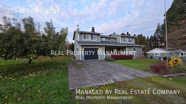 Foto del edificio - 325 W 7th St