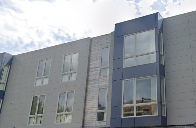Foto principal - 4615 Cedar Ave