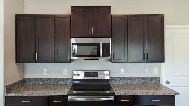 Building Photo - 21843 Adriatic Ln