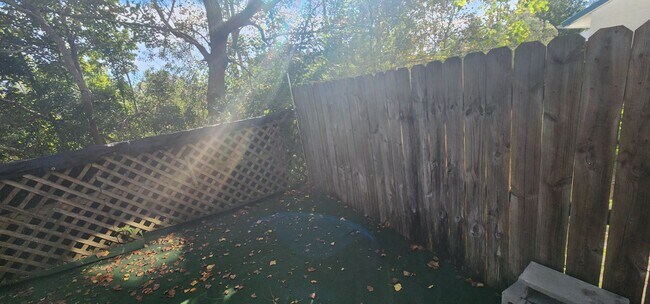 Foto del edificio - First two weeks for approved applicant.