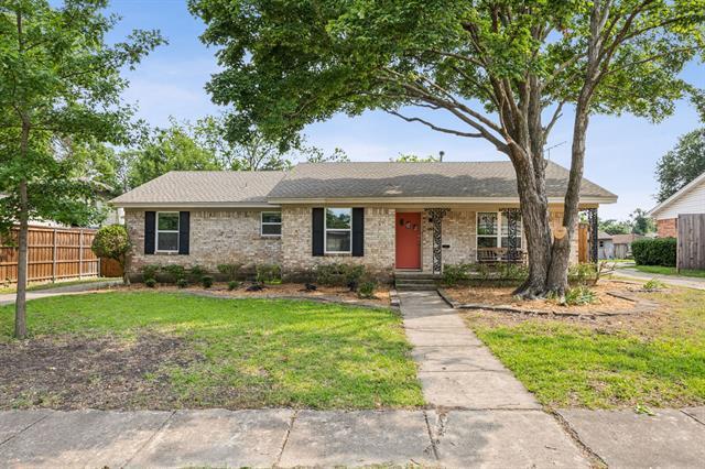 Primary Photo - 810 Wildgrove Dr