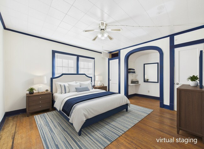 Foto del edificio - 324 General Mouton Ave