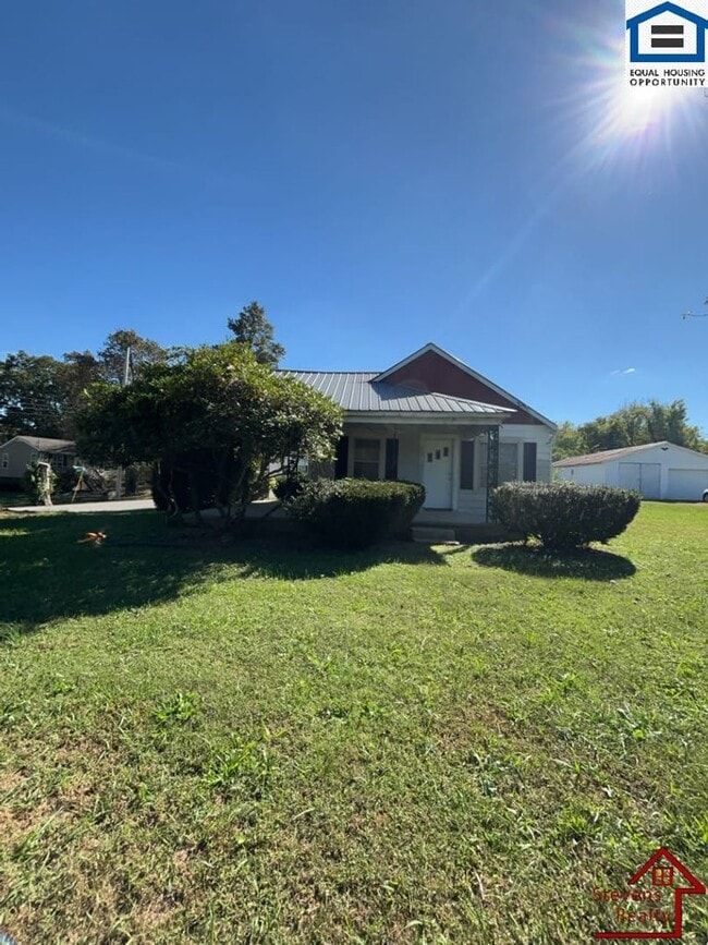 Building Photo - 312 Higginbotham Rd