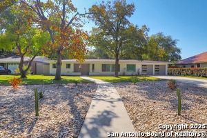 Building Photo - 606 Antler Dr
