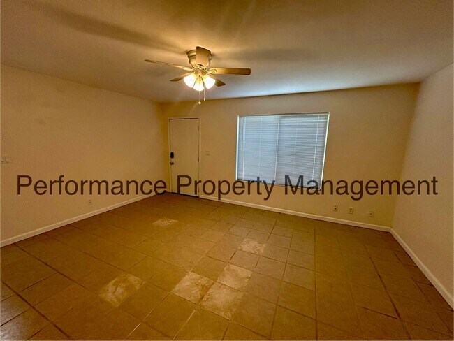 Foto del edificio - 3817 K St