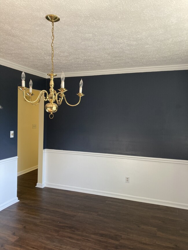 Dining Room - 1513 Country Rd