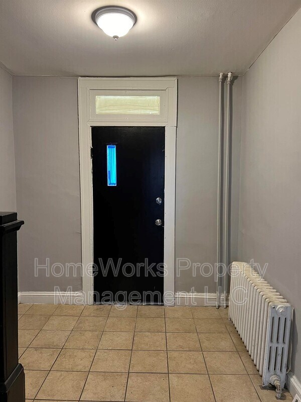 Foto del edificio - 309 Gwynn Ave