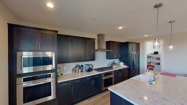 Building Photo - AMAZING 3+ bed, 2.5-bath Executive Home in Rice Ranch Community!