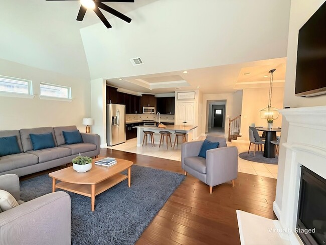 Photo - 5713 Zinnia Dr House