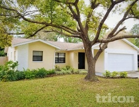 Building Photo - 2821 Eagle Run Cir S