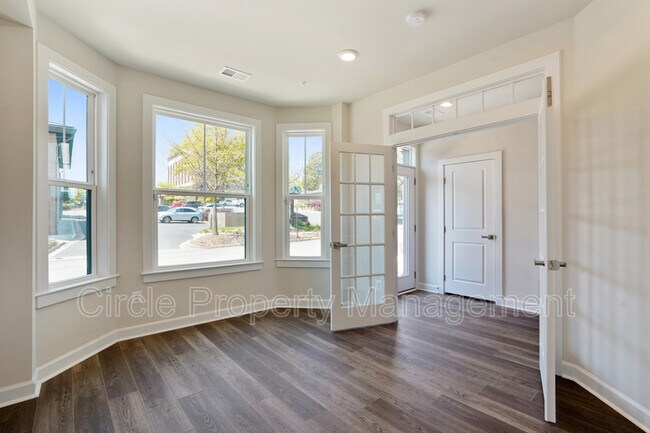 Foto del edificio - 105 Pleasant St NW