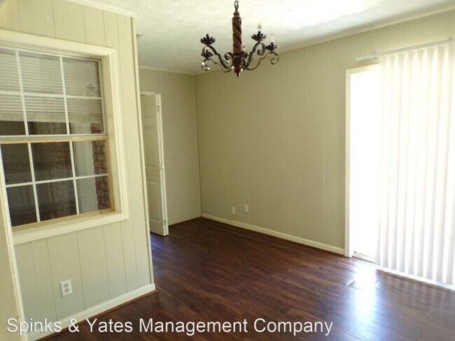 Building Photo - 4 br, 1 bath House - 2024 County Rd 388