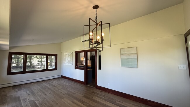 Foto del edificio - 5549 Harford St