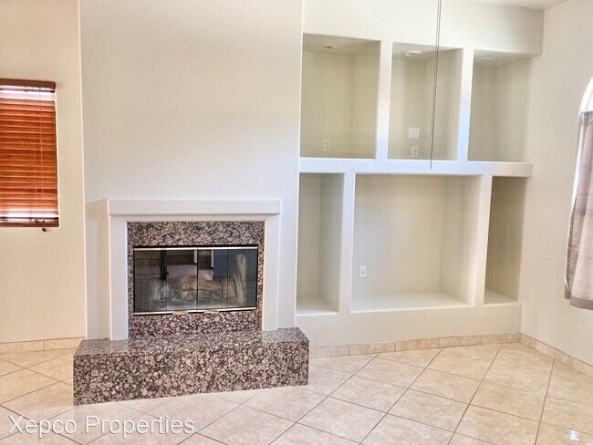 Building Photo - 3 br, 2 bath House - 53460 Avenida Mendoza