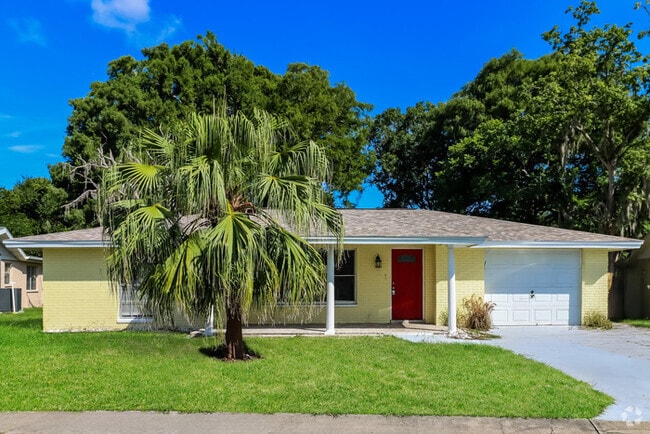 Building Photo - 7807 Raintree Dr