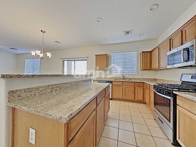 Building Photo - 11062 W Willow Field Dr