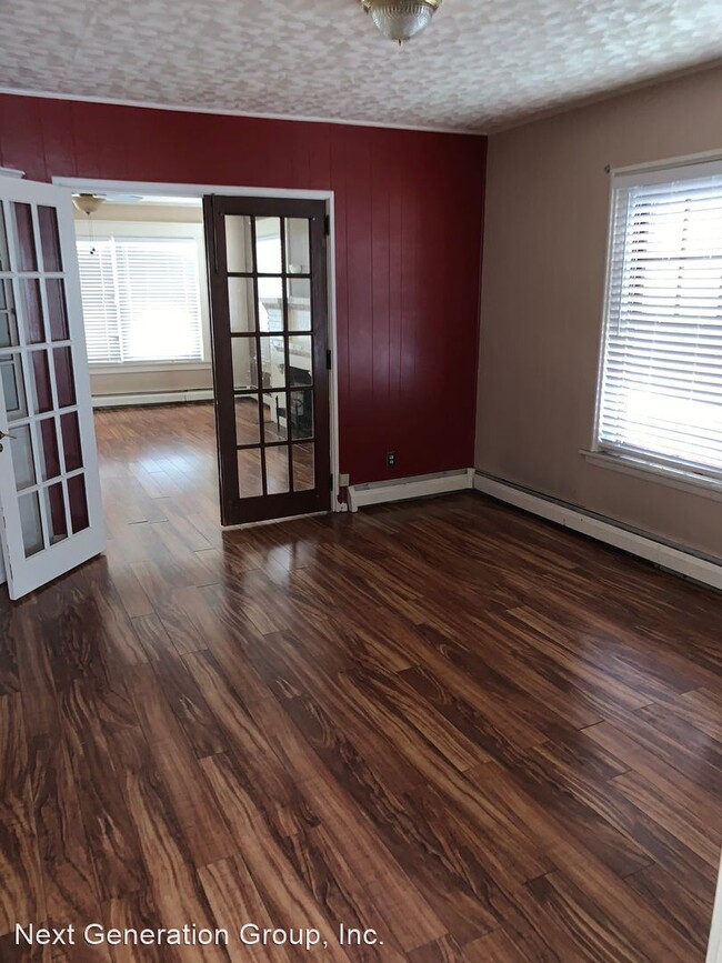 Foto del edificio - 3 br, 1 bath House - 534 Chestnut Street