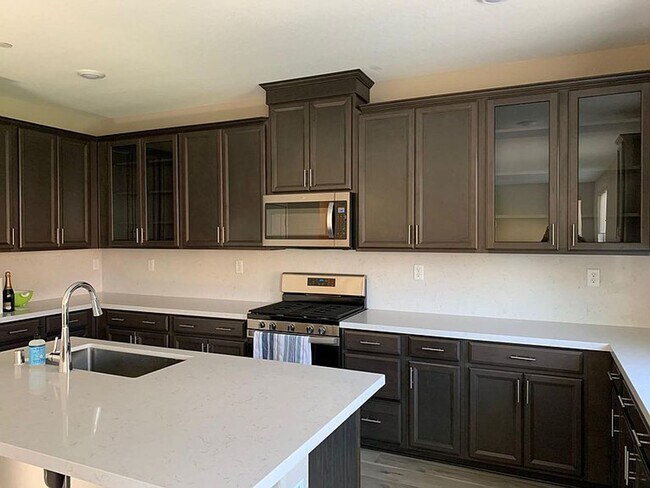 Building Photo - Newer Home with Owned Solar and 4 Bedrooms...