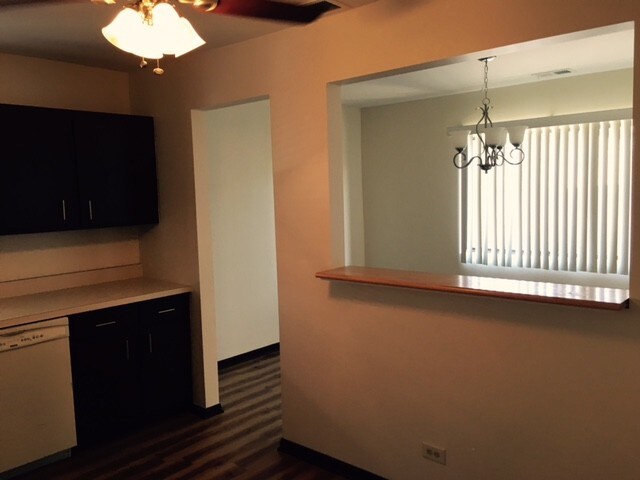 Foto del edificio - 9040 Orland Ct
