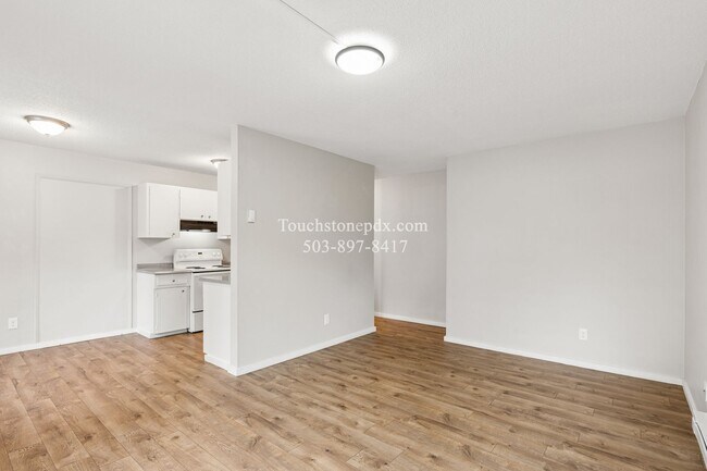 Foto del edificio - 706 NE 99th Ave