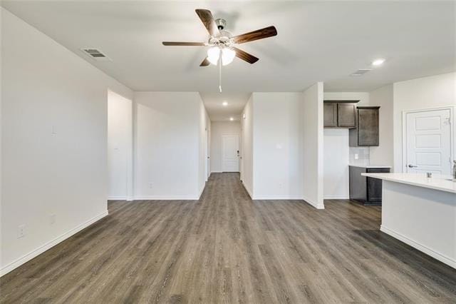 Building Photo - 6400 Tudor Pl