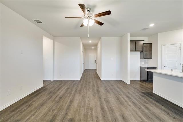 Foto del edificio - 6400 Tudor Pl