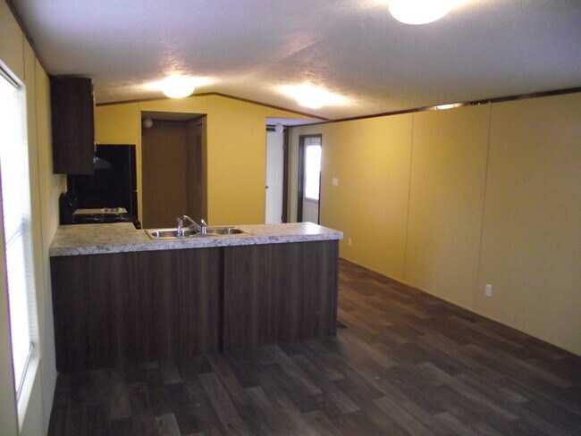 Foto del edificio - 99 N King Edward Ct