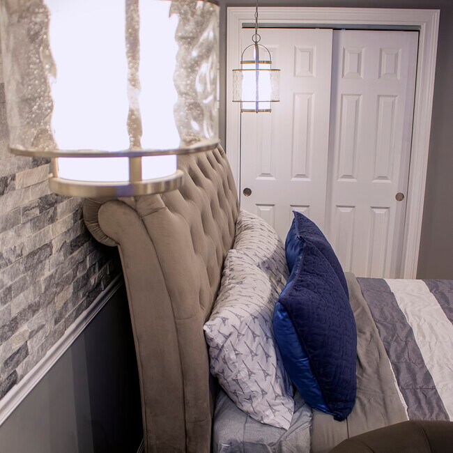 Foto del edificio - 4196 Clearview Dr