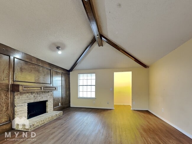 Building Photo - 11809 Garden Terrace Dr