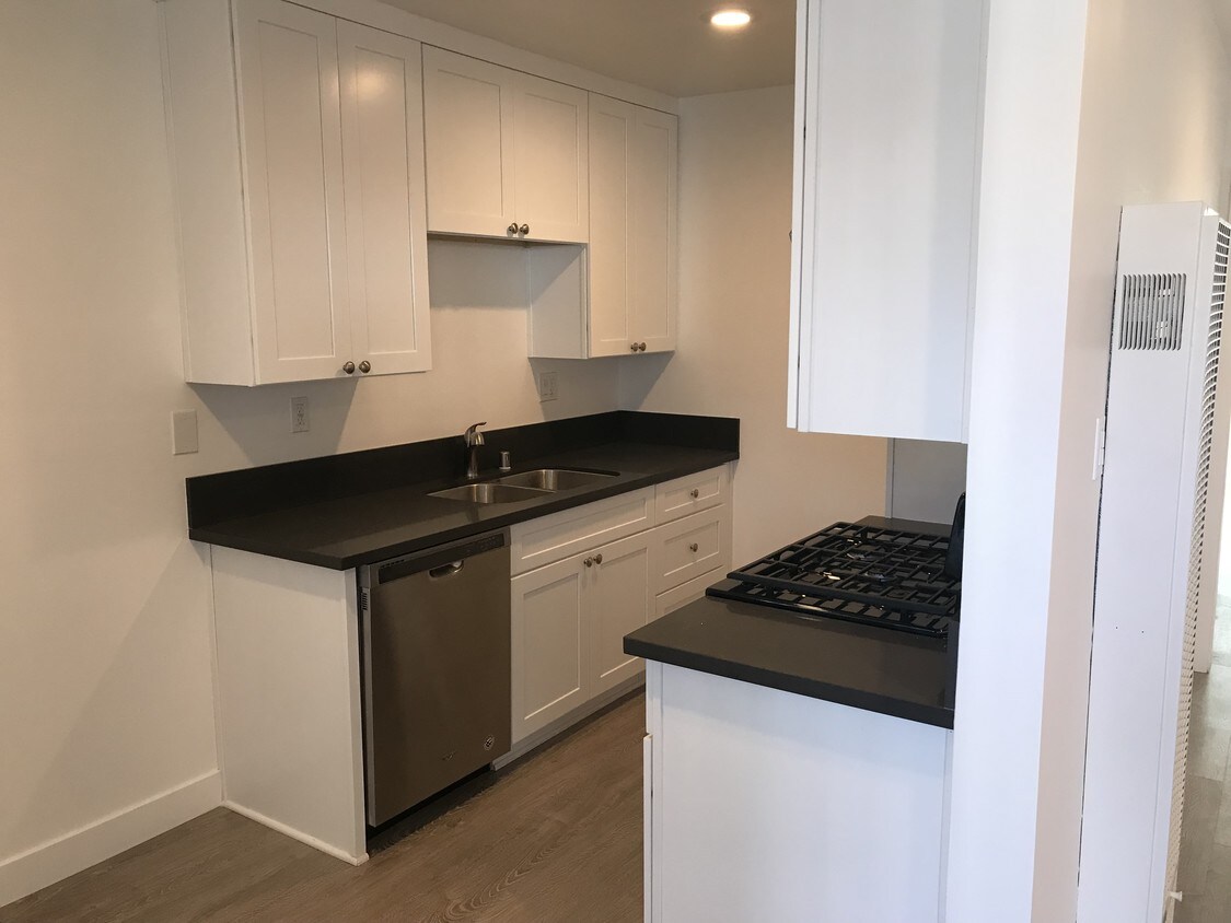 Freeman Apartment Homes Apartments in Long Beach, CA Westside Rentals