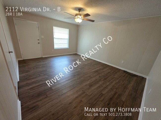 Foto del edificio - 2112 Virginia Dr