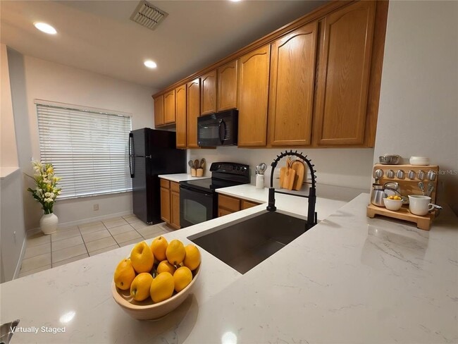 Building Photo - 10805 Savannah Wood Ct