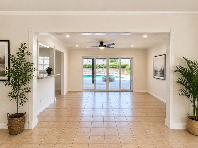 Foto del edificio - Coming Soon | 4-Bedroom Pool Home with Downstairs Bed & Bath – Centrally Located in Canyon