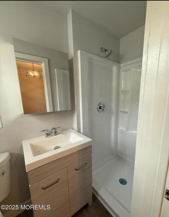 Foto del edificio - 409 Sixth Ave