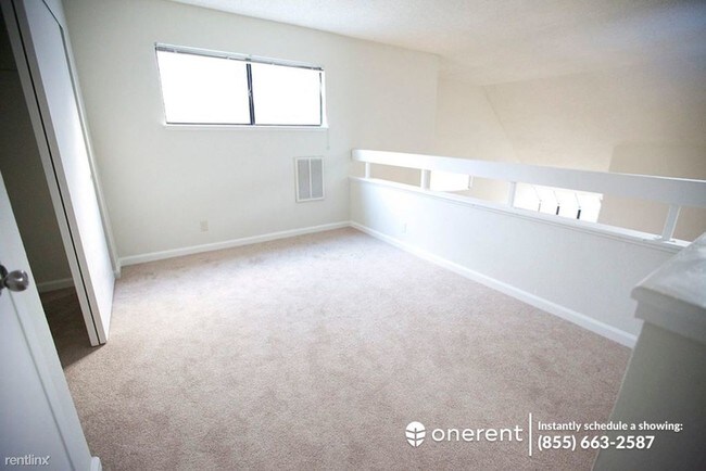 Building Photo - 1181 Foxchase Dr