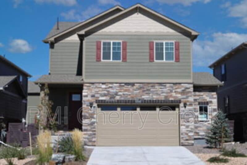 Foto principal - 27543 E Byers Ave