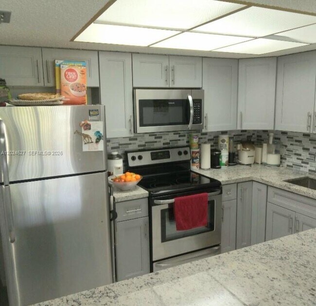 Building Photo - 5570 NW 44th St
